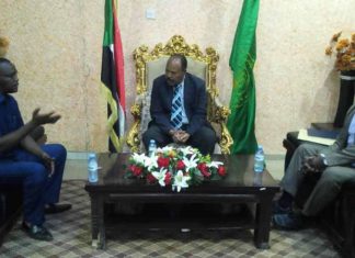 والى جنوب دارفور يلتقى وفد الجبهة الثورية المجلس الإنتقالي والى جنوب دارفور يلتقى وفد الجبهة الثورية المجلس الإنتقالي