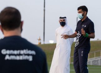 سفيران شابان من الجيل المبهر يدعمان مجتمع كيرلا المتضرر من جائحة كورونا سفيران شابان من الجيل المبهر يدعمان مجتمع كيرلا المتضرر من جائحة كورونا