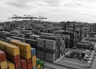 لجنة الاستثمار الصناعي تجيز 4 مصانع جديدة بمنطقة قري الحرة لجنة الاستثمار الصناعي تجيز 4 مصانع جديدة بمنطقة قري الحرة