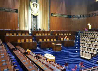 المجلس التشريعي.. من يقف وراء تأخر تشكيله ؟