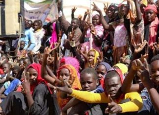 أسر نازحة بالجزيرة تطلب تسهيل عودتها لمناطقهم أسر نازحة بالجزيرة تطلب تسهيل عودتها لمناطقهم