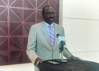 تكوين لجان متخصصة لتسريع مفاوضات السلام تكوين لجان متخصصة لتسريع مفاوضات السلام