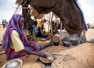 برنامج الأغذية العالمي: 9.8 مليون سوداني يعانون من الجوع الحاد برنامج الأغذية العالمي: 9.8 مليون سوداني يعانون من الجوع الحاد