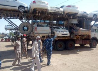 القوات المشتركة السودانية الليبية تضبط عربات مهربة لداخل السودان القوات المشتركة السودانية الليبية تضبط عربات مهربة لداخل السودان