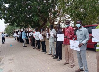 مطالبات بوقف تجاوزات القوات النظامية بشمال دارفور ووقف القبض و الاعتقالات غير القانونية مطالبات بوقف تجاوزات القوات النظامية بشمال دارفور ووقف القبض و الاعتقالات غير القانونية