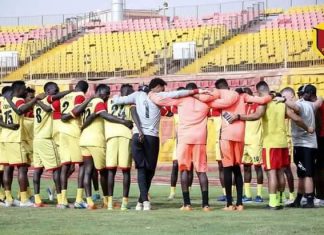 في خطوة مفاجئة .. المريخ يُسرح الجهاز الفني و اللاعبين في خطوة مفاجئة .. المريخ يُسرح الجهاز الفني و اللاعبين