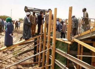 وزير التنمية العمرانية يتعهد بتذليل عقبات إكمال طريق الفاشر كتم وزير التنمية العمرانية يتعهد بتذليل عقبات إكمال طريق الفاشر كتم