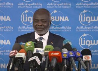 العدل والمساواة :جبريل لم يقل ان اخلاء أسرة علي عثمان يُعد انتقاماً وعاراً في جبين “ازالة التمكين” العدل والمساواة :جبريل لم يقل ان اخلاء أسرة علي عثمان يُعد انتقاماً وعاراً في جبين “ازالة التمكين”