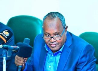 رئيس نادي الهلال هشام السوباط يرفض الحديث عن لجنة إزالة التمكين رئيس نادي الهلال هشام السوباط يرفض الحديث عن لجنة إزالة التمكين