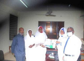 صندوق المعاشات يسلم حسابات 2020 لديوان المراجعة القومي صندوق المعاشات يسلم حسابات 2020 لديوان المراجعة القومي