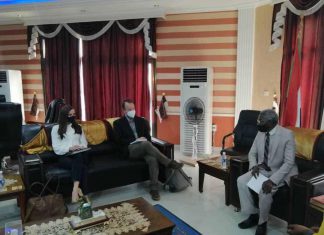 شنقراي يستقبل وفد المعونة الأمريكية شنقراي يستقبل وفد المعونة الأمريكية