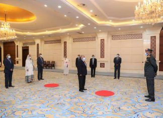 رئيس مجلس السيادة يتسلم أوراق إعتماد سفيري أريتريا وكينيا رئيس مجلس السيادة يتسلم أوراق إعتماد سفيري أريتريا وكينيا