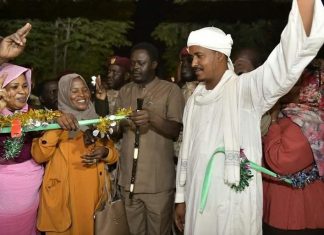 استقالات بالجملة لقيادات حركة “مناوي” استقالات بالجملة لقيادات حركة “مناوي” في ولاية الجزيرة