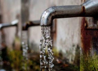 أستاذ تخدير: شرب الكثير من الماء قاتل في تلك الحالات أستاذ تخدير: شرب الكثير من الماء قاتل في تلك الحالات