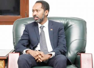 عاجل.. الحكومة: خطة للتقشف بتخفيض السفريات الخارجية 50% ووقود السيارات 20% عاجل.. الحكومة: خطة للتقشف بتخفيض السفريات الخارجية 50% ووقود السيارات 20%