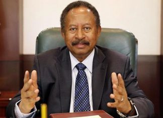 حمدوك: مجلس الوزراء أصدر قرارات واضحة واجراءات عملية سريعة لحل الضائقة المعيشية حمدوك: مجلس الوزراء أصدر قرارات واضحة واجراءات عملية سريعة لحل الضائقة المعيشية