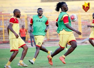 حسرة كبيرة لمدير الكرة بنادي المريخ حسرة كبيرة لمدير الكرة بنادي المريخ