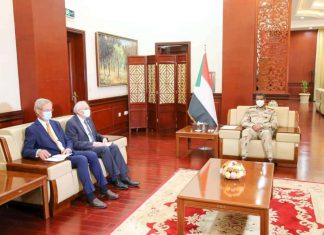 حميدتي يلتقي مبعوثي (الترويكا) حميدتي يلتقي مبعوثي (الترويكا)