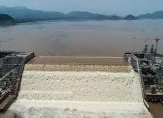 السودان: نمتلك عدة خيارات للتعامل مع الملء الثاني السودان: نمتلك عدة خيارات للتعامل مع الملء الثاني