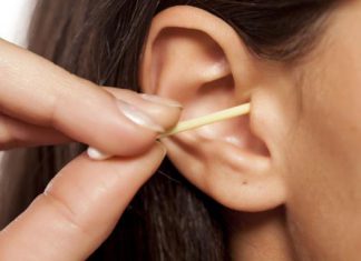 لون ورائحة شمع الأذن قد يشيرا إلى مشاكل صحية لون ورائحة شمع الأذن قد يشيرا إلى مشاكل صحية