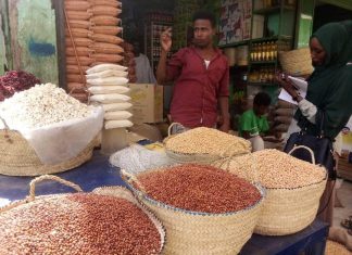 إرتفاع في أسعار السلع الإستهلاكية بسوق مدني إرتفاع في أسعار السلع الإستهلاكية بسوق مدني