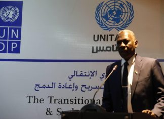 وزير الدفاع: الحكومة مسؤولة عن رعاية المقاتلين السابقين وزير الدفاع: الحكومة مسؤولة عن رعاية المقاتلين السابقين