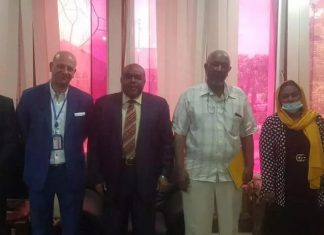 وزير التجارة يلتقي ممثل برنامج الأمم المتحدة الإنمائي بالسودان وزير التجارة يلتقي ممثل برنامج الأمم المتحدة الإنمائي بالسودان