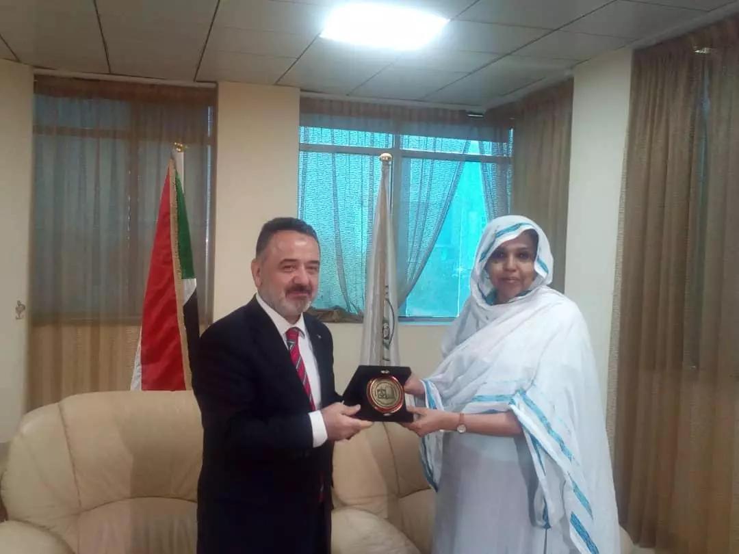 صغيرون: نسعى لتطوير التعليم التقني بالشراكة مع تركيا صغيرون: نسعى لتطوير التعليم التقني بالشراكة مع تركيا