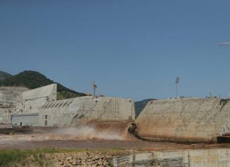 تداول صور في مصر حول “فشل” إثيوبيا في خططها تجاه سد النهضة تداول صور في مصر حول “فشل” إثيوبيا في خططها تجاه سد النهضة