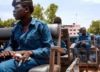 جنوب السودان: إصابة شخصين في عملية تبادل النار بين الشرطة ومجموعة مسلحة بجوبا جنوب السودان: إصابة شخصين في عملية تبادل النار بين الشرطة ومجموعة مسلحة بجوبا