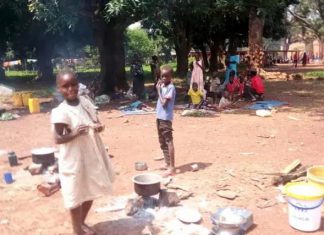 جنوب السوان: نزوح أكثر من “4” الف شخص من قرى مقاطعة طمبرا جراء الاحداث الاخيرة جنوب السوان: نزوح أكثر من “4” الف شخص من قرى مقاطعة طمبرا جراء الاحداث الاخيرة