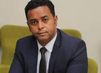 شاويش يتهم جهات بالسعي لتقويض مسار الشرق الذي تم اعتماده ضمن اتفاقية جوبا شاويش يتهم جهات بالسعي لتقويض مسار الشرق الذي تم اعتماده ضمن اتفاقية جوبا