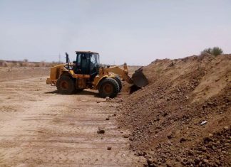 الطرق والجسور تواصل تعزيز التروس النيلية بالخرطوم تأهباً للفيضان الطرق والجسور تواصل تعزيز التروس النيلية بالخرطوم تأهباً للفيضان