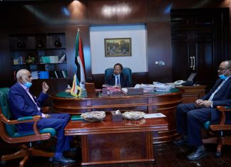 حمدوك يقف على الوضع الأمني في شرق دارفور حمدوك يقف على الوضع الأمني في شرق دارفور