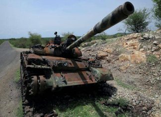 معارك على جبهة جديدة في إثيوبيا.. والجيش يعلن التعبئة العامة معارك على جبهة جديدة في إثيوبيا.. والجيش يعلن التعبئة العامة