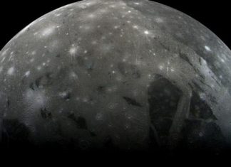 العلماء يكتشفون بخار الماء في أكبر أقمار كوكب المشتري العلماء يكتشفون بخار الماء في أكبر أقمار كوكب المشتري