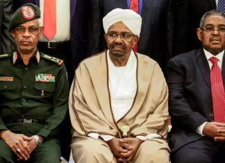 حكومة السودان تقرر تسليم عمر البشير إلى الجنائية الدولية
