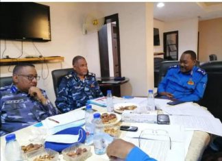 الفريق شرطة رزين سليمان مصطفى يترأس هيئة قيادة التوجيه والخدمات الفريق شرطة رزين سليمان مصطفى يترأس هيئة قيادة التوجيه والخدمات