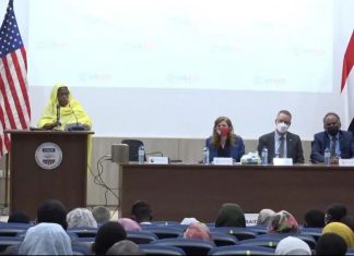 ارسال طائرة بصورة عاجلة من أمريكا تحم لقاحات كوفيد 19 للسودان ارسال طائرة بصورة عاجلة من أمريكا تحم لقاحات كوفيد 19 للسودان