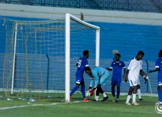 بعد “الفضيحة”..”قرارات بالجملة” في هلال الأبيض بعد “الفضيحة”..”قرارات بالجملة” في هلال الأبيض