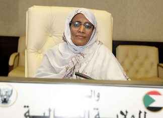 آمال عزّ الدين توجه بتقديم المساعدات للمتضرّرين من السيول آمال عزّ الدين توجه بتقديم المساعدات للمتضرّرين من السيول