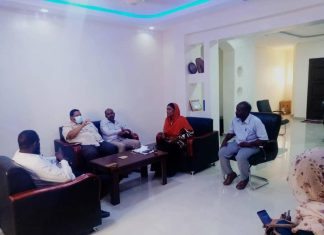 “لقلة التمويل الاتحادي”.. بحث سبل لزيادة الدخل بالمعهد القومي للسرطان بمدني “لقلة التمويل الاتحادي”.. بحث سبل لزيادة الدخل بالمعهد القومي للسرطان بمدني