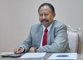 حمدوك إلى جوبا لاحتواء الأزمة الجديدة في جنوب السودان حمدوك إلى جوبا لاحتواء الأزمة الجديدة في جنوب السودان