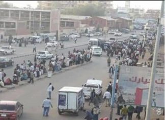 مواطنون : أصحاب المركبات إستغلاليون والمواصلات صارت ميزانية مواطنون : أصحاب المركبات إستغلاليون والمواصلات صارت ميزانية