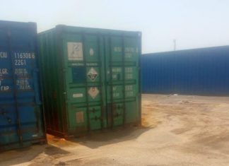 تَكدُّس حاويات تتبع لوزارة الصحة بميناء بورتسودان منذ ديسمبر الماضي تَكدُّس حاويات تتبع لوزارة الصحة بميناء بورتسودان منذ ديسمبر الماضي