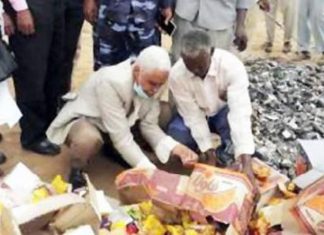 إبادة (21) طن من المواد الغذائية والسلع الفاسدة بولاية كسلا إبادة (21) طن من المواد الغذائية والسلع الفاسدة بولاية كسلا