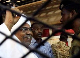 تسليم البشير للجنائية الدولية.. هل هو تهديد للإسلاميين؟ تسليم البشير لـ(الجنائية).. إرهاب وتهديد الإسلاميين