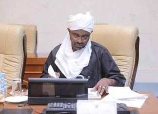 مفرح: استرداد أوقاف بقيمة (490) مليون دولار مفرح: استرداد أوقاف بقيمة (490) مليون دولار