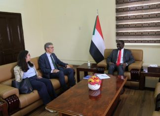 التعايشي يلتقي نائب سفير الاتحاد الأوروبي بالخرطوم التعايشي يلتقي نائب سفير الاتحاد الأوروبي بالخرطوم