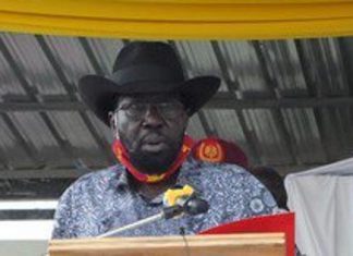 سلفاكير يناشد لاجئي بلاده في السودان بالعودة إلى منازلهم سلفاكير يناشد لاجئي بلاده في السودان بالعودة إلى منازلهم